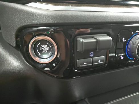 New 2026 Chevrolet Silverado 1500 LT Trail Boss w/ Convenience Package II image 18