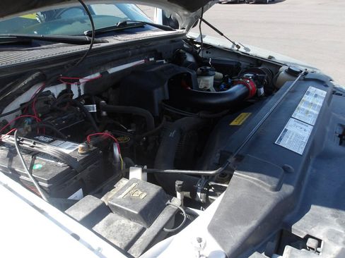 Used 2000 Ford Expedition XLT AWD/4WD image 20