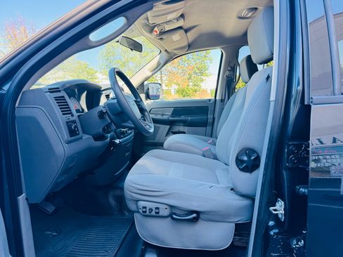 Used 2009 Dodge Ram 2500 Truck SLT w/ Snow Chief Group image 16