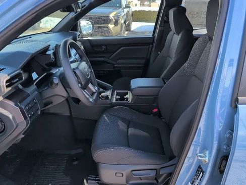 New 2026 Toyota 4Runner SR5 image 12