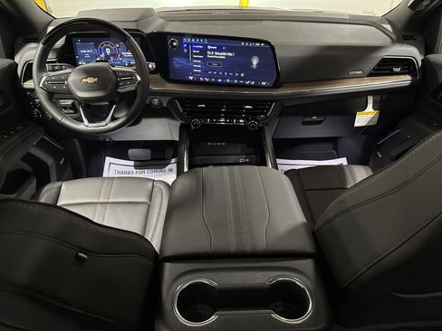New 2026 Chevrolet Tahoe High Country AWD/4WD image 10