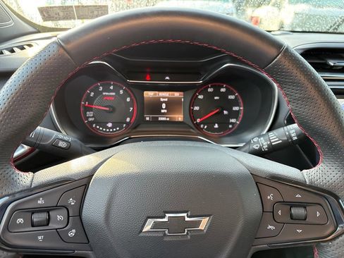 Used 2023 Chevrolet TrailBlazer RS w/ Convenience Package FWD image 20