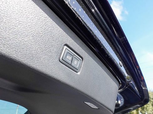 New 2026 Audi SQ7 Prestige image 31