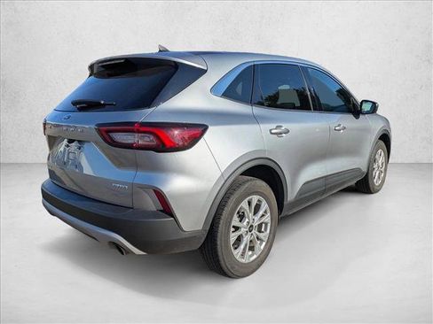 Used 2024 Ford Escape Active AWD/4WD image 5