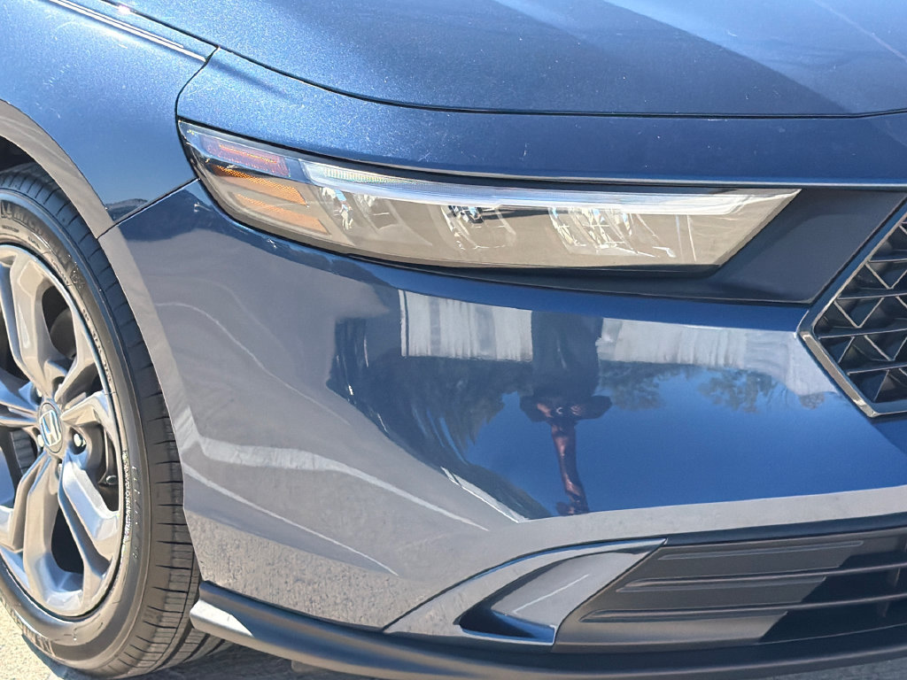 Used 2024 Honda Accord EX image 7