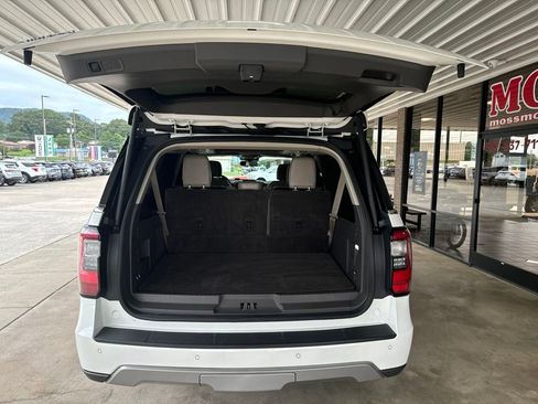Used 2021 Ford Expedition Max Limited AWD/4WD image 30