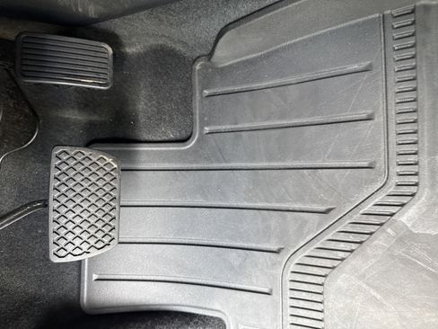 Used 2024 Honda CR-V Sport-L image 17