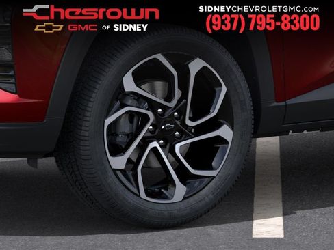 New 2026 Chevrolet Trax RS w/ Sunroof Package FWD image 9