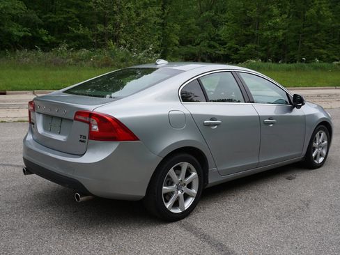 Used 2013 Volvo S60 T5 image 5