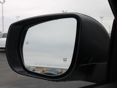 New 2025 Jeep Grand Cherokee L Laredo image 12