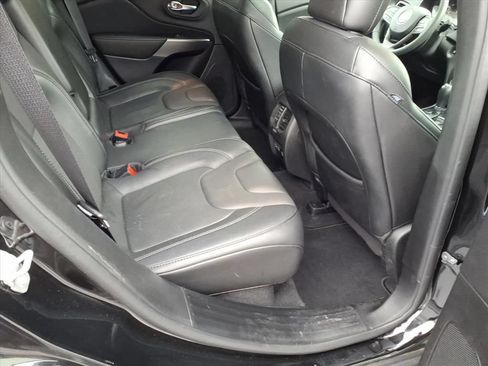 Used 2021 Jeep Cherokee Limited AWD/4WD image 17