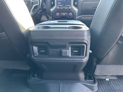 Used 2021 Chevrolet Silverado 1500 LT Trail Boss w/ Convenience Package II image 26