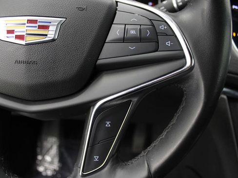 Certified 2022 Cadillac XT5 Luxury image 21