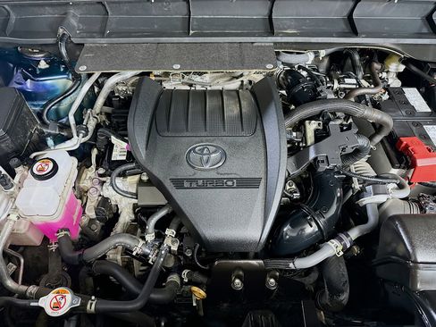 Used 2024 Toyota Highlander XSE image 37