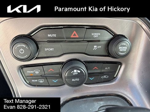 Used 2023 Dodge Challenger SXT image 23