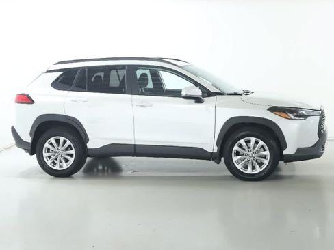 Certified 2023 Toyota Corolla Cross LE AWD/4WD image 10
