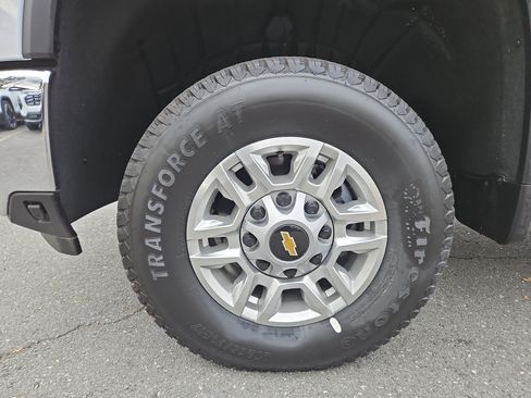 New 2025 Chevrolet Silverado 2500 W/T w/ WT Convenience Package image 8