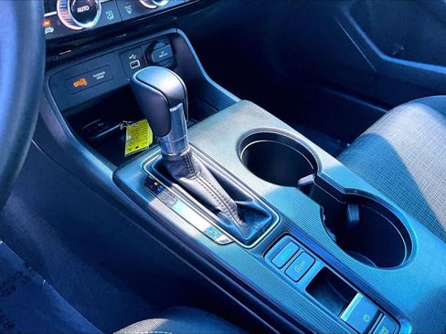 Used 2024 Honda Civic EX image 17