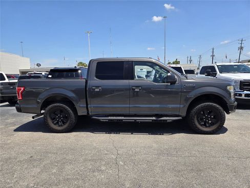 Used 2016 Ford F150 XLT RWD image 4