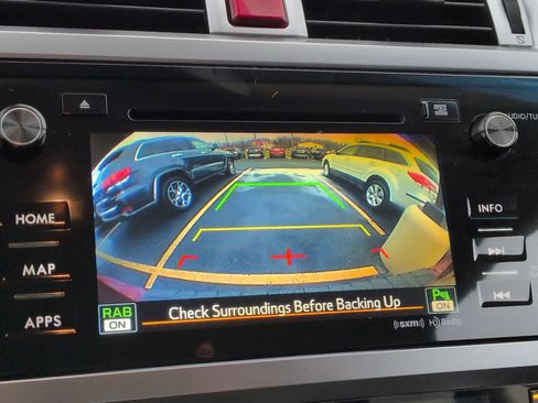 Used 2017 Subaru Outback 2.5i Limited image 32