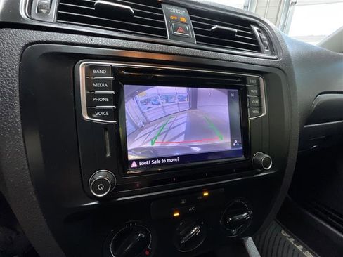 Used 2016 Volkswagen Jetta S FWD image 18