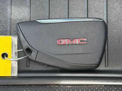 Certified 2024 GMC Yukon AT4 AWD/4WD image 28