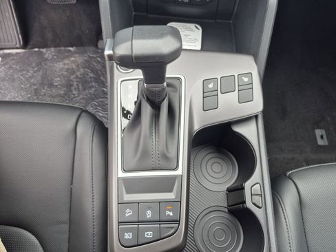 New 2026 Kia Sportage EX image 9
