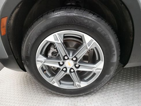 Used 2025 Chevrolet Blazer LT AWD/4WD image 26