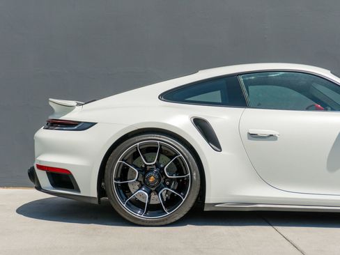 Used 2024 Porsche 911 GT3 RS image 17