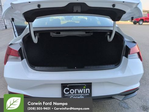 Used 2023 Hyundai Elantra SEL FWD image 28