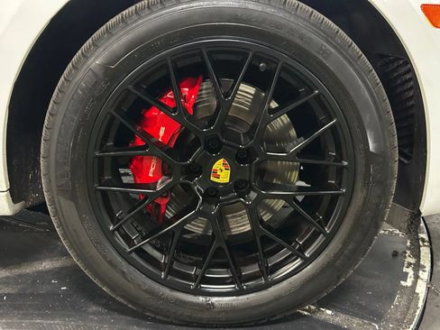 Used 2018 Porsche Macan GTS image 37