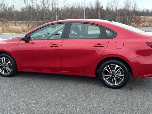 Used 2024 Kia Forte LXS FWD image 10