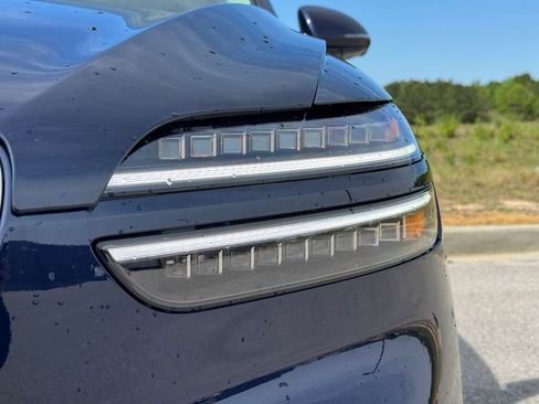 New 2026 Genesis GV70 2.5T Advanced w/ G1 Accessory Package image 10