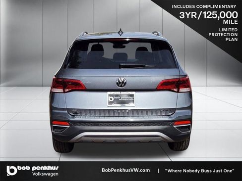 Used 2024 Volkswagen Taos SE AWD/4WD image 29