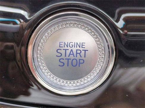 Certified 2025 Genesis G80 2.5T Advanced image 26