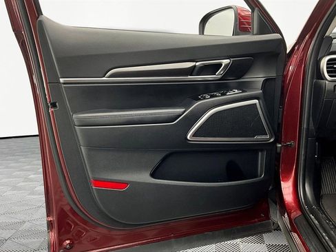 Used 2024 Kia Telluride S w/ S Sunroof Package image 23