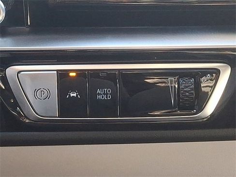 New 2026 Cadillac Lyriq Luxury image 21