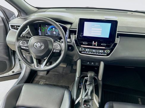 Used 2025 Toyota Corolla Cross AWD Hybrid w/ Convenience Package image 19