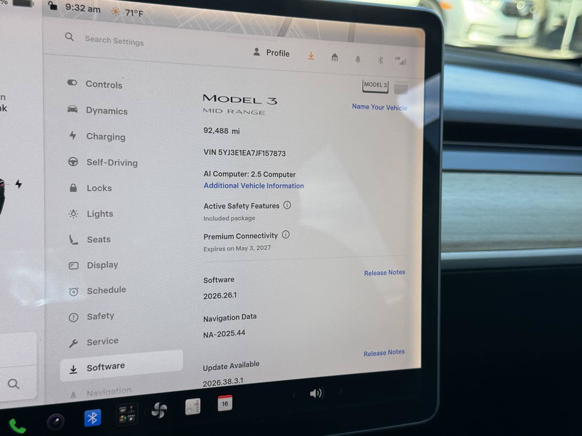 Used 2018 Tesla Model 3 RWD image 29