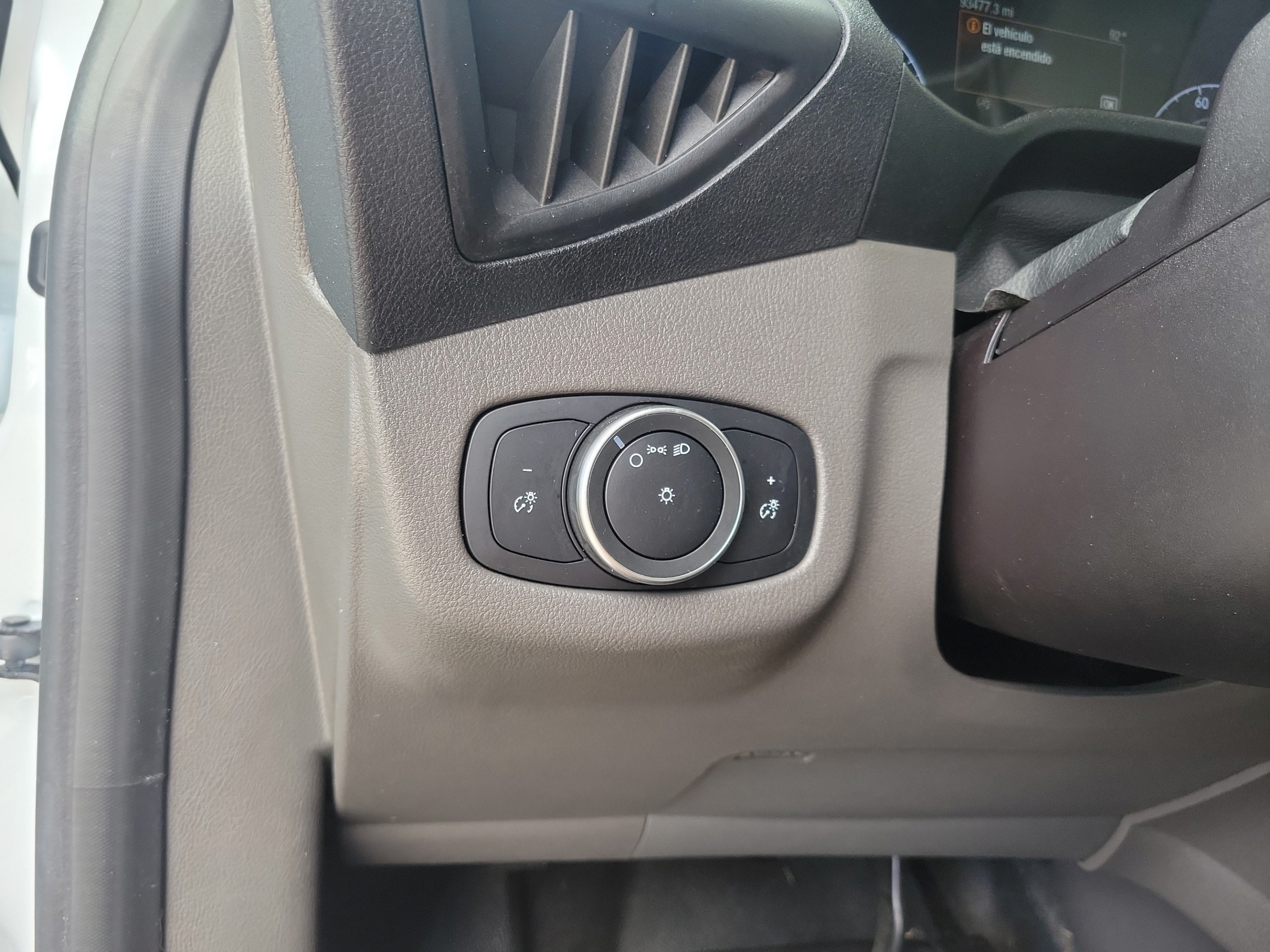 Used 2019 Ford Transit Connect XL FWD image 12
