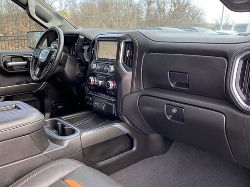 Used 2021 GMC Sierra 1500 AT4 w/ AT4 Premium Package image 31