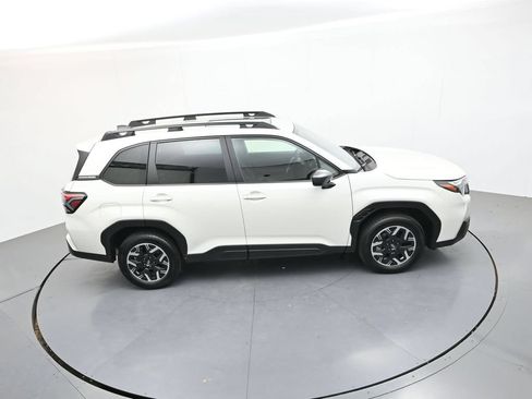 Used 2025 Subaru Forester Premium w/ Convenience Package #1 AWD/4WD image 30
