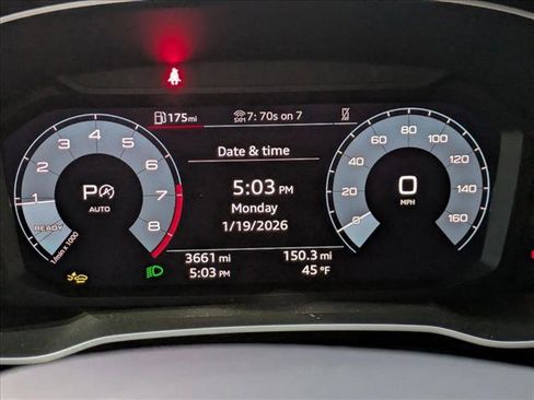 Certified 2025 Audi Q3 2.0T Premium w/ Convenience Package image 11