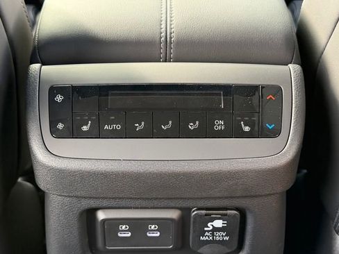 New 2026 Nissan Pathfinder Platinum w/ Cargo Package AWD/4WD image 25