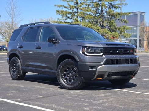 Certified 2026 Honda Passport TrailSport image 2