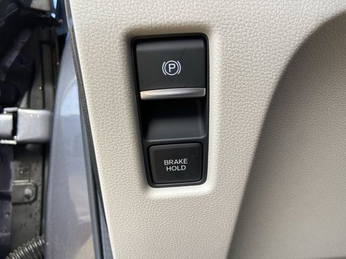 Used 2025 Honda Odyssey Touring image 48