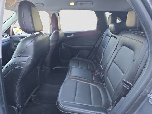 Used 2022 Ford Escape SEL image 15