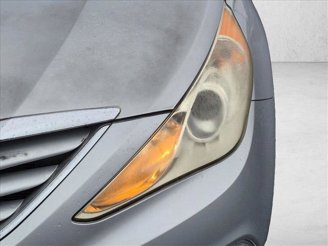 Used 2011 Hyundai Sonata GLS FWD image 9