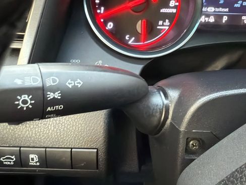 Used 2019 Toyota Camry XSE image 14