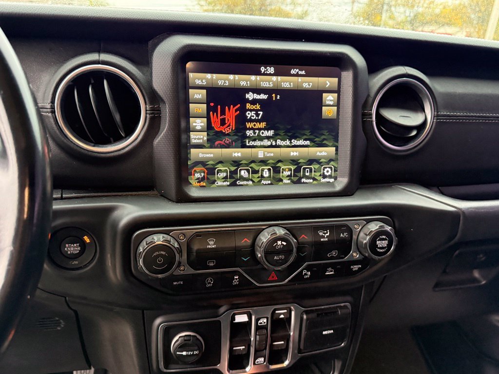Used 2020 Jeep Gladiator Overland AWD/4WD image 20
